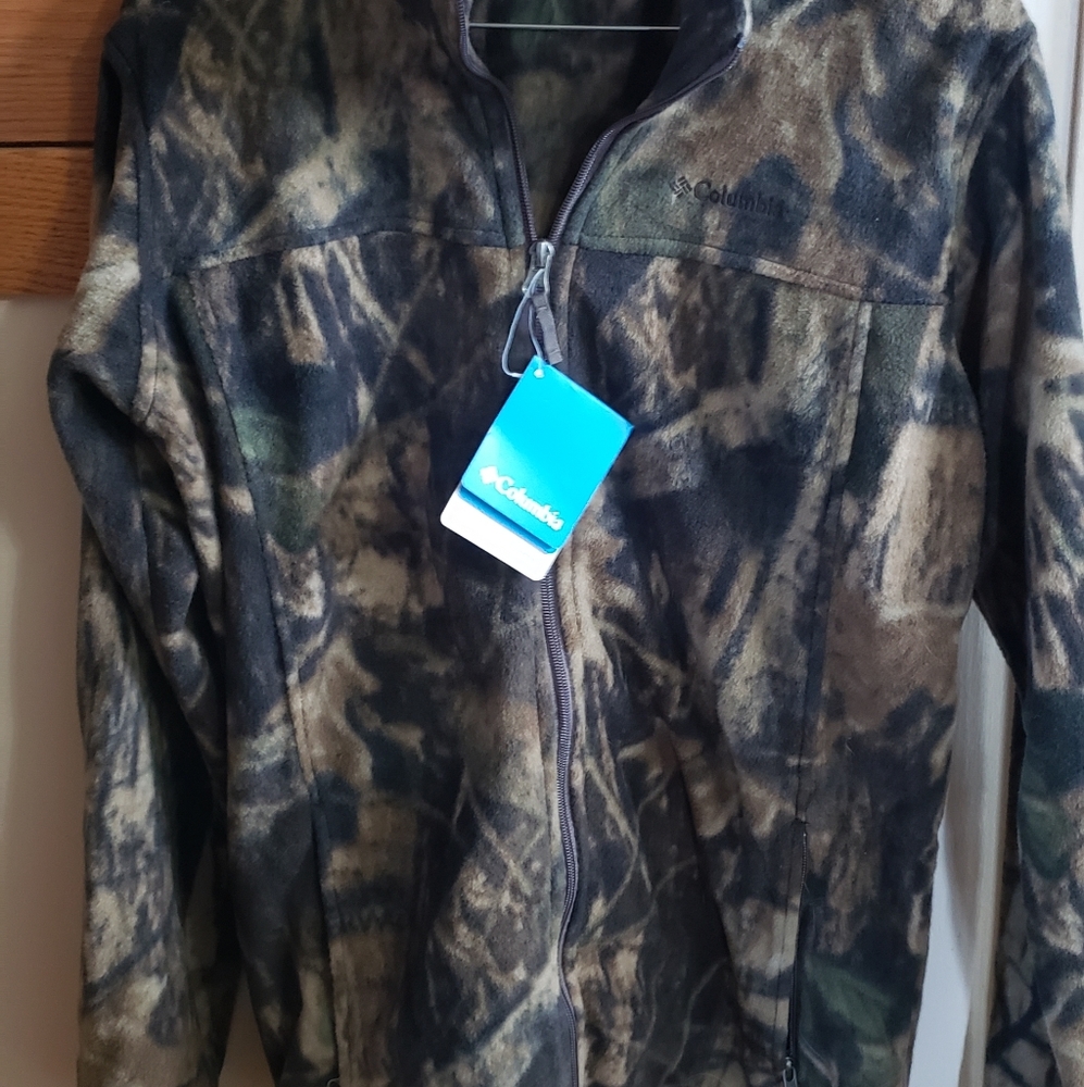 Columbia Fleece Jacket, boys XL, camo